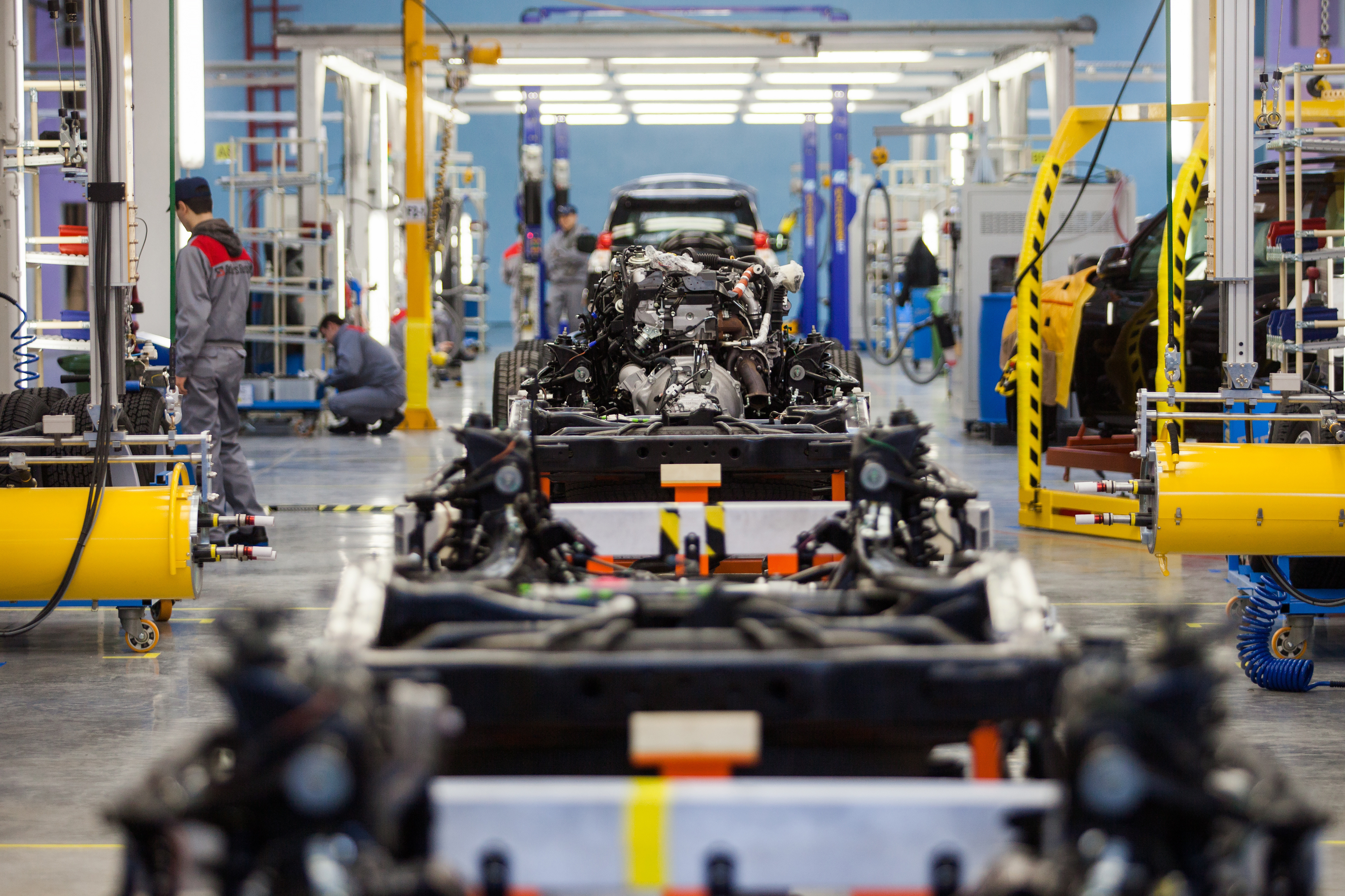 Toyota Production System for Logistics Teams: What JIT Gets Right—and What It Doesn’t Protect You From